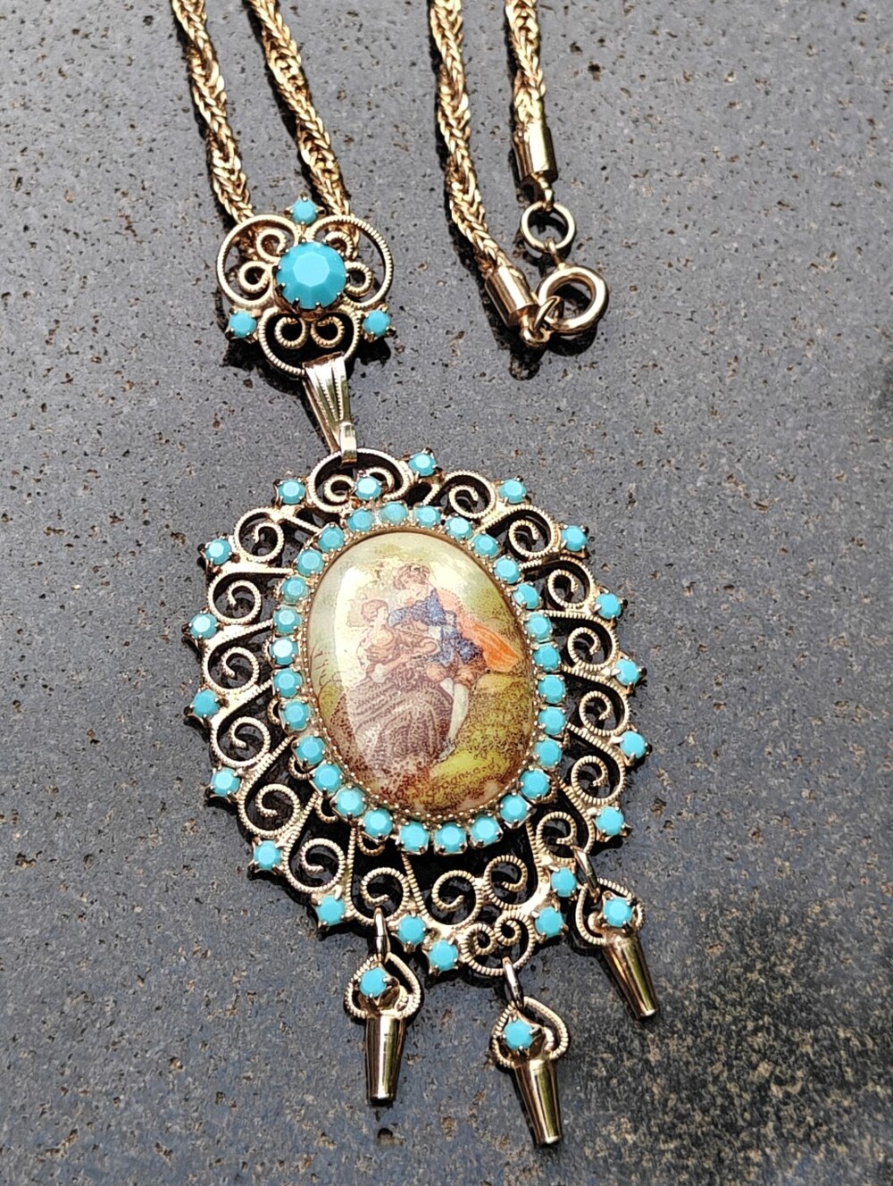 Vintage Juliana Book Piece Porcelain Cameo Necklace